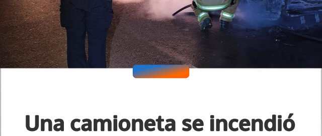 Una camioneta se incendió por completo sobre la Ruta Provincial 19 en Wanda